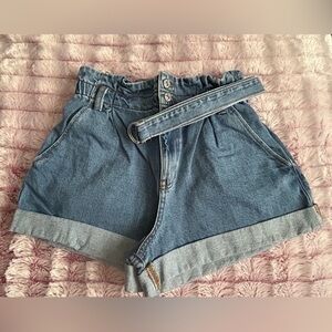Cute 80s 90s Style Forever 21 Jean Shorts With Belt Size 27